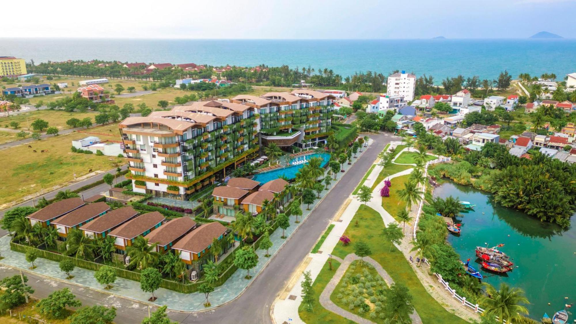 Bellerive Hoi An Resort And Spa Экстерьер фото
